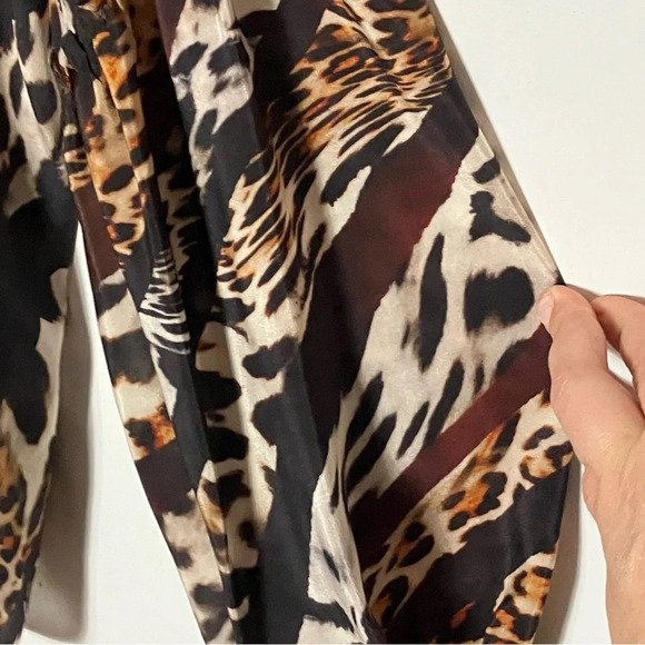 KOBI HALPERIN Fallon Mix Leopard Silk Blouse In Black Multi Small NWT - Picture 4 of 6